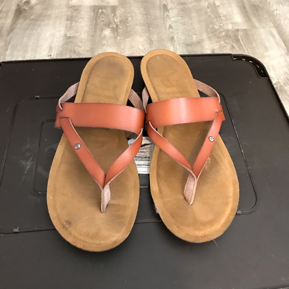 Women’s sandals